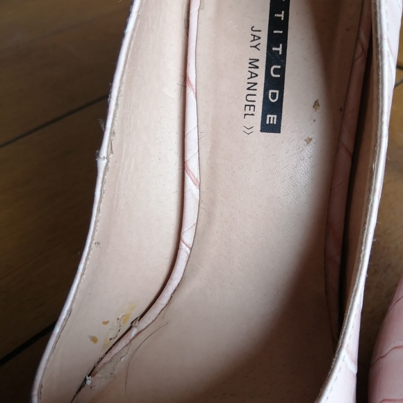 Pink shoes with chrome toe - Picture 9 of 11